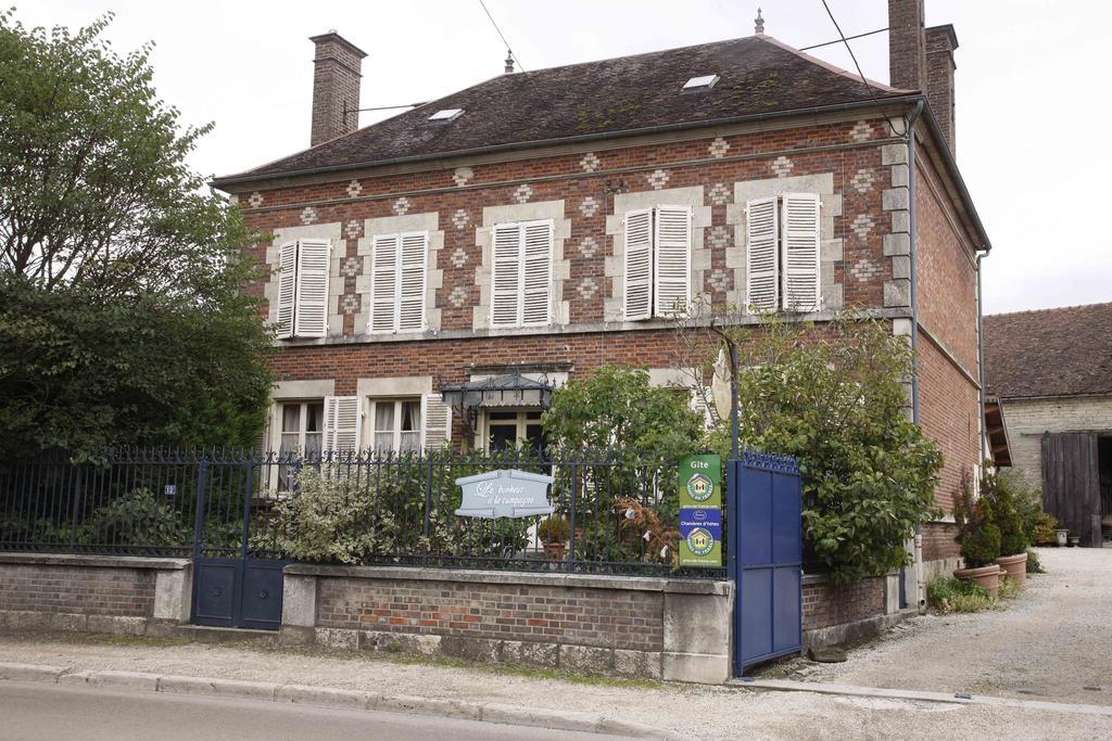 Le Bonheur à la Campagne Acomodação com café da manhã Lesmont Exterior foto